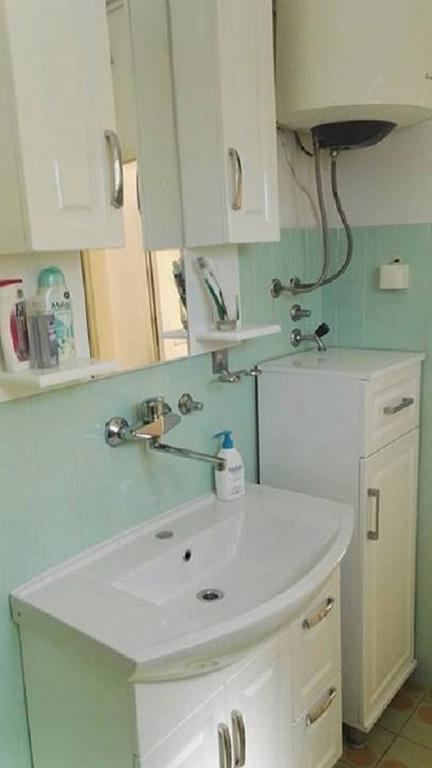 Apartment Rose Garden Risan Luaran gambar